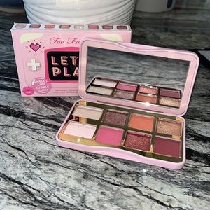 NWT Too Faced Let’s Play Gamer Girl on the fly eyeshadow palette